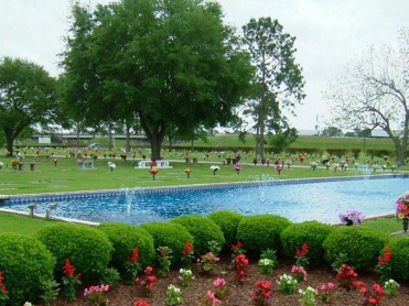 Davis Greenlawn Funeral Chapels and Cemeteries