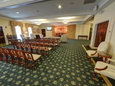 Davenport Family Funeral Homes and Crematory – Crystal Lake