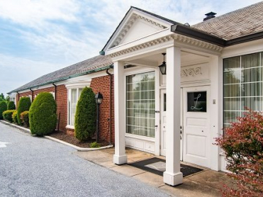 Lassahn Funeral Home, Inc