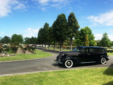 Holmes-Coffey-Murray Funeral Home