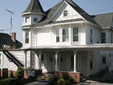 Hartzler Funeral Home - New Windsor