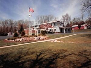 Lewis E. Wint and Son Funeral Home - Clarkston