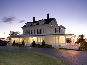 Connors Memorial Funeral Home - Portsmouth