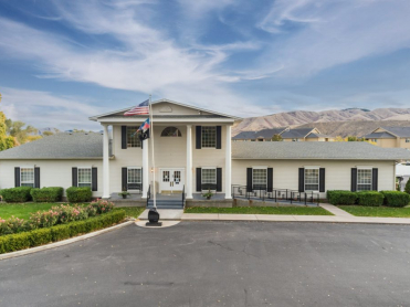 Wilks Colonial Chapel - Pocatello