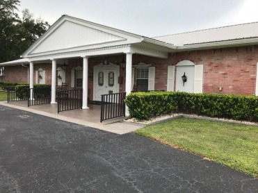 Akin Davis Funeral Home - LaBelle