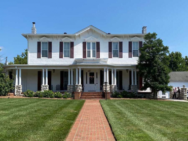 Clark Funeral Home - Versailles