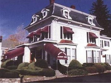 Wiggin-Purdy-McCooey-Dion Funeral Home - Dover