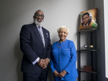 Estes Funeral Chapel Inc