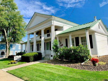 Snyder Funeral Homes, Fredericktown Chapel