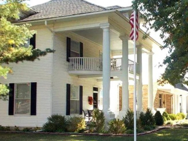 Carlson Colonial Funeral Home