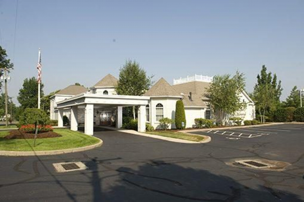 Duksa Family Funeral Homes At Newington Memorial Obituaries & Services