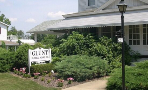 Glunt Funeral Home and Crematory. Inc.
