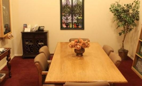 Basham Funeral Care – Meeting Room - Bakersfield, CA
