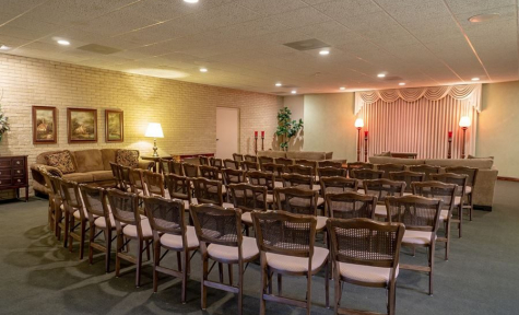 Grove Memorial Chapel