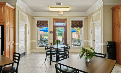Brandon G. Thompson Funeral Home - Hammond