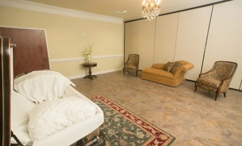 Small's Mortuary & Cremation Services