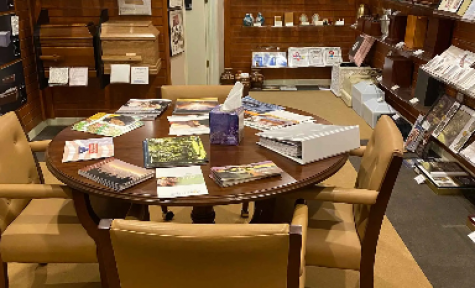 Mountain View-Colonial DeWitt