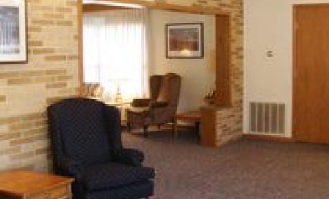 Pflanz Mendrala Funeral Home - Poynette