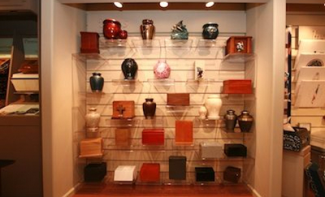Elliott Mortuary & Crematory - Hutchinson, KS