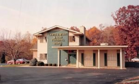 Lewis E. Wint and Son Funeral Home - Clarkston