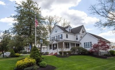 Mathis Funeral Home - Medford