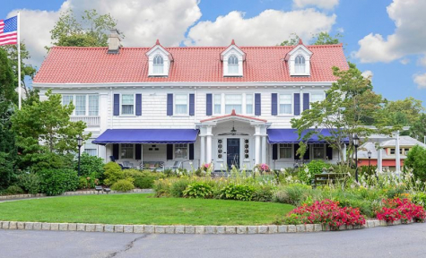 Thompson Memorial Home - Red Bank