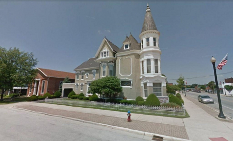 Wapakoneta, OH - Memorials