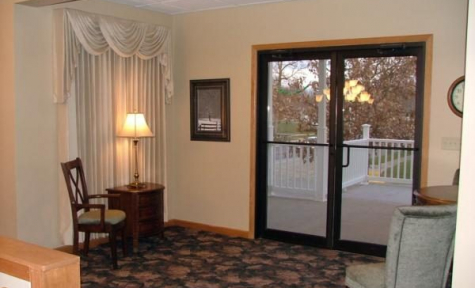 Hugeback-Johnson Funeral Home - Fredericksburg