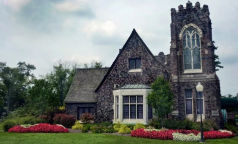 Crown Hill Funeral Home and Cremation Services - Twinsburg