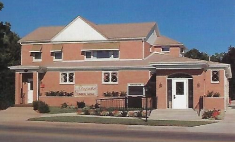 Lazarczyk Family Funeral Homes-Steinke Chapel