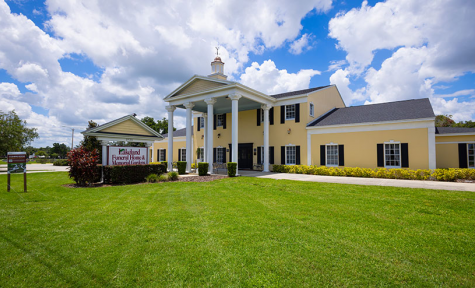 Lakeland Funeral Home & Memorial Gardens