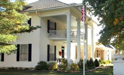 Carlson Colonial Funeral Home