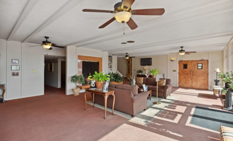 Wilson & Kratzer Mortuaries, Civic Center Chapel
