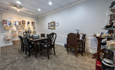 Quinn Shalz Funeral Home & Cremation Centre