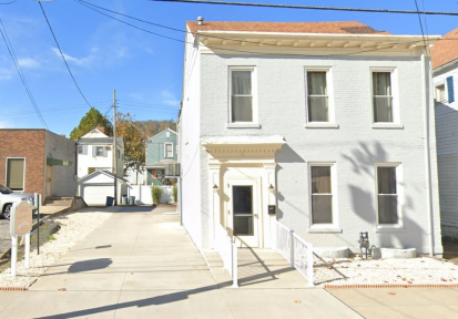 Schuetz Funeral Home-Wheeling