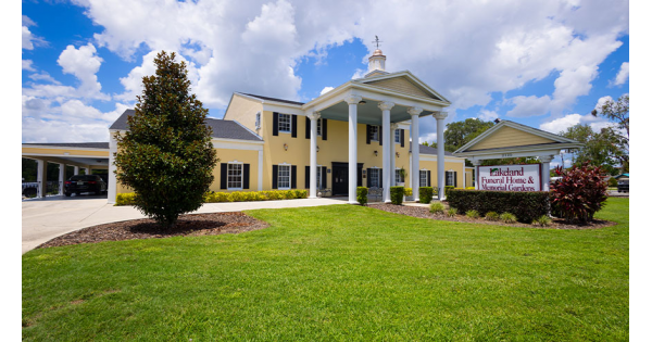 Lakeland Funeral Home & Memorial Gardens Obituaries & Services In